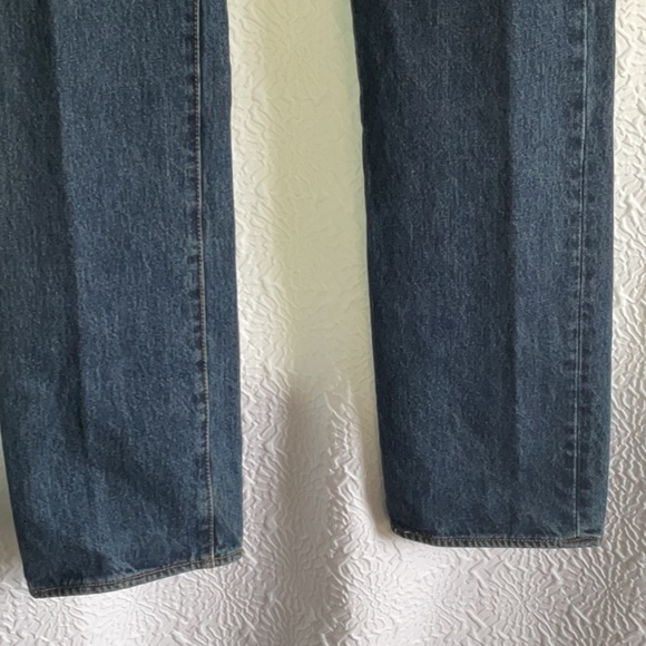 Levi's Classic Blue Straight Jeans - Picture 8 of 10